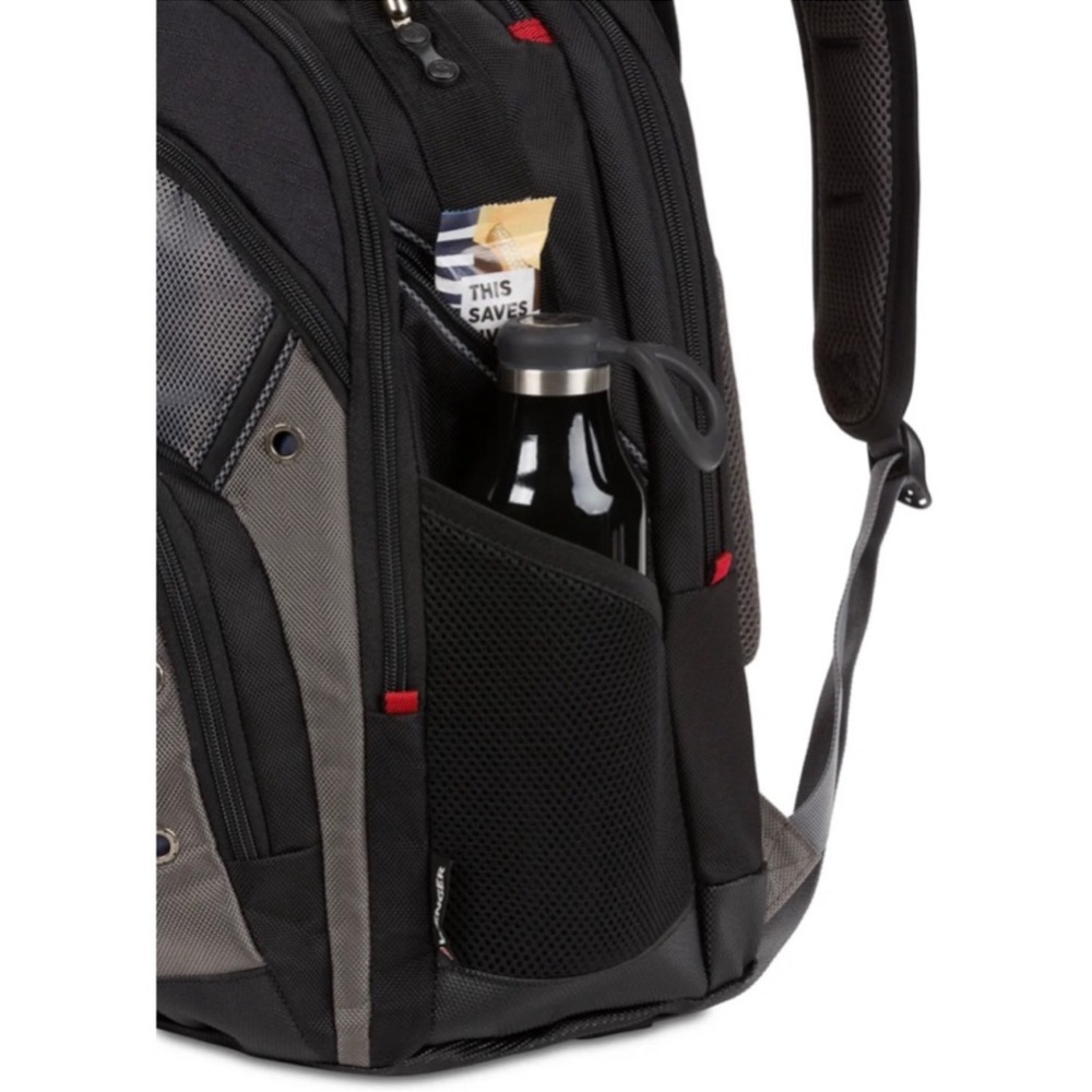SwissGear WENGER Synergy Pro 16 inch Laptop Backpack - Black/Gray - Picture 5 of 7